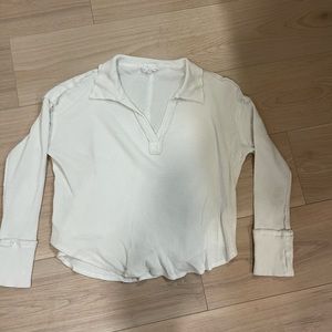 Aemi + co white ribbed long sleeve top